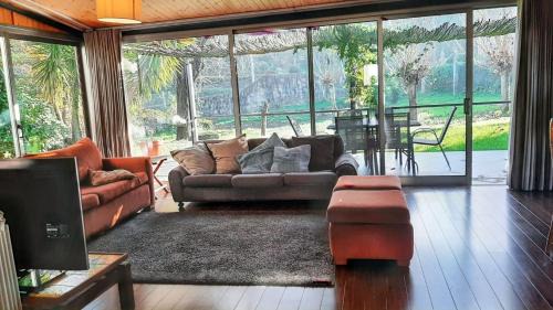 Povoa de Lanhoso House | Charming House in Covelas with Pool and Mountain View