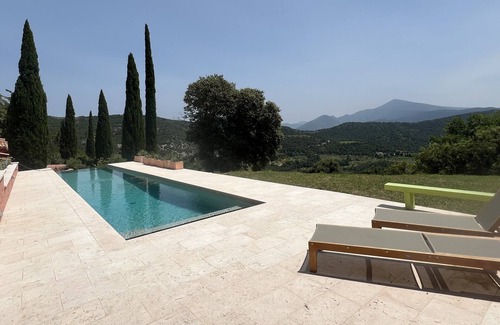 Suzette House | Charming house in the Dentelles de Montmirail. Ideal for recharging your batteries!