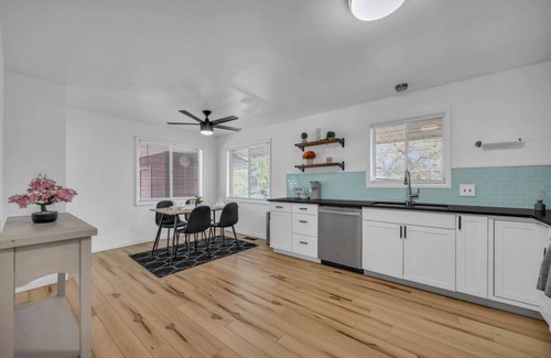 South Ogden House | Charming house w/2 bedrooms with AC, WiFi in quiet Ogden neighborhood.