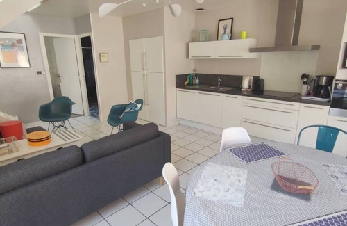 Clohars-Carnoet House | Charming house with seaside pool, WIFI, fully equiped kitchen, enclosed garden