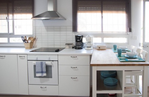 Torremolinos House | Charming house with private pool, garden, shade areas & bbq