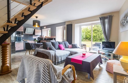 Breuville Cottage | Charming house with terrace and garden in Cotentin