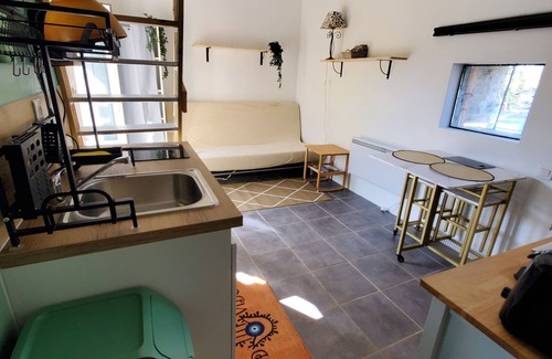 Labastide-Marnhac Apartment | Charming independent studio in the heart of Quercy Blanc