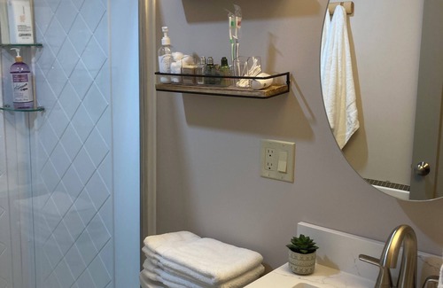 Rainbow Lake House | Charming lakefront barndominium 2 bedrooms and WiFi, AC in fabulous Rainbow Lake