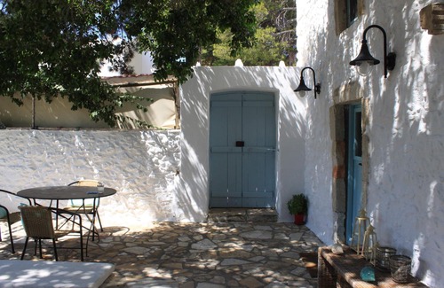 Alinda Cottage | Charming Leros Hideaway | Serenity & Privacy