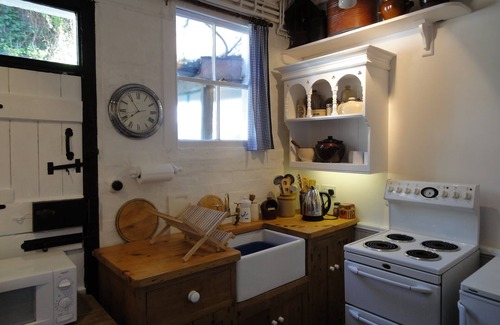 Ely Cottage | Charming listed coach house by Ely Cathedral