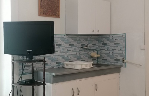 Saint-Claude Apartment | Charming little art deco apartment