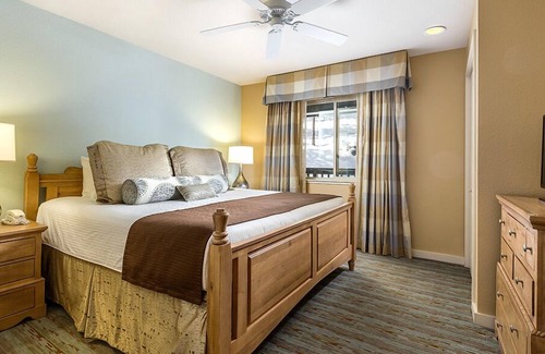 Round Hill Village Resort | Charming Lodge-Style Resort with Something to do in Every Season!