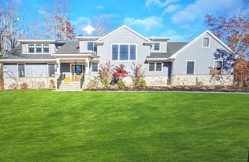 Wall Township House | Charming lower level home rental 3 rooms, 3 beds close to Belmar Beach