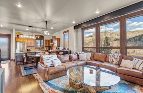 Silverthorne House | Charming mountain retreat in Silverthorne - Newly built!