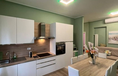 Vatican Apartment | Charming new apt. S. Peter up to 8 sleeps, 3 bedr, 2 bathr, new May 2023!