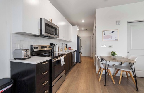 Downtown Louisville Apartment | Charming Nulu SDO CozySuites 02