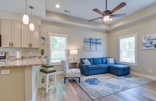 Ocean Isle Beach House | Charming Ocean Isle Beach Home ~ 1 Mi to Beach!