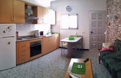 Lomo Quiebre House | Charming Oceanfront House in Puerto de Mogán, Gran Canaria