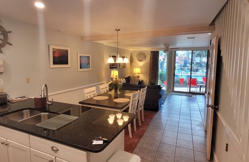 Jekyll Island Villa | Charming Oceanside 2Br. Villa, Only steps to the Beach, Villas by the Sea Resort