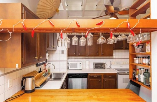 Coconut Grove Cottage | Charming open floor plan cottage in desirable Miami, fast WiFi, walk to all