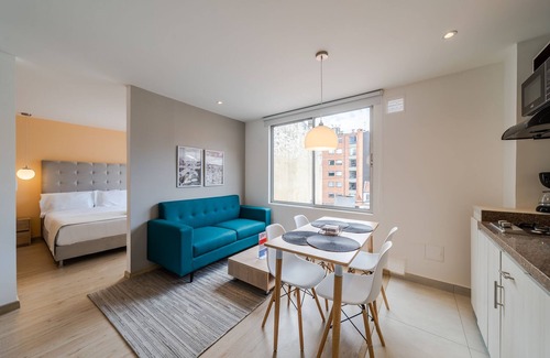 Financial District Apartment | Charming Place in Chapinero Alto - Enhanced Wifi Connection