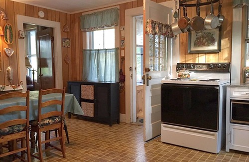 Southport Cottage | Charming Plumpoint Cottage On Southport Island