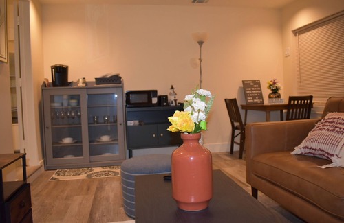 Westminster Apartment | Charming private guest Suite near Disney/Beach