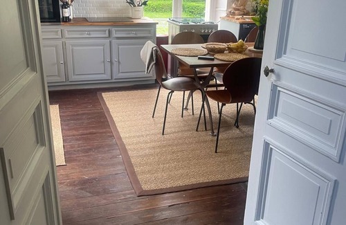 Vitrac House | Charming property in Périgord Noir, private swimming pool and tennis court.