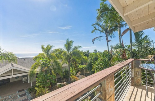 Kalaoa House | Charming Pu'ukala Sunset - Near Hiking And Golf 1 Bedroom Home by RedAwning