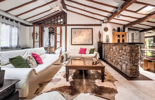 Ilhabela House | Charming retreat in Ilha Bela