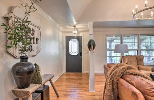 Greenville House | Charming Retreat on 80-Acre Willow Rock Ranch!