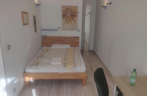 Neuhausen House | Charming Room in a Central Location with perfect Connectivity