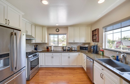 South San Jose House | Charming San Jose Home w/ Covered Patio + Backyard