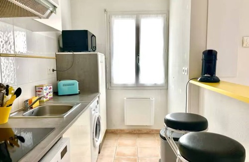 Port-des-Barques Apartment | Charming seaside apartment