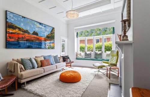 Birkenhead House | Charming Spacious Home in Birkenhead