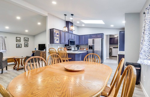 Stayton House | Charming Stayton Home w/Deck + Smart TV!