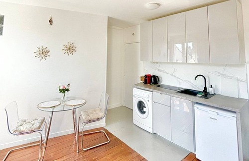 Rosny-sous-Bois Apartment | Charming studio 4 stations from Paris
