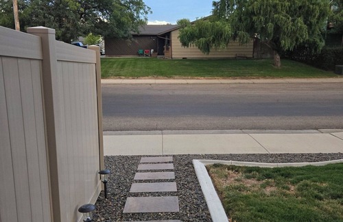Meridian Apartment | Charming studio in fabulous Meridian, Idaho with WiFi, AC, Private entry.