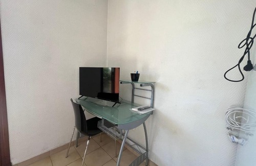 Razimbaud Apartment | Charming studio of 20 m2 near gare de Narbonne