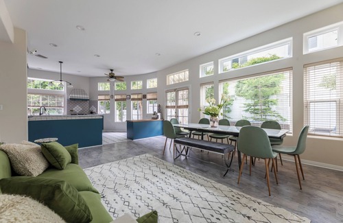 North Redondo House | Charming townhome in Redondo Beach