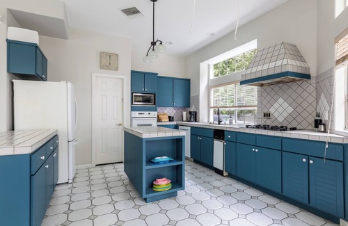 North Redondo House | Charming townhome in Redondo Beach