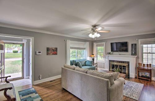 Tulsa House | Charming Tulsa Bungalow with Furnished Deck!