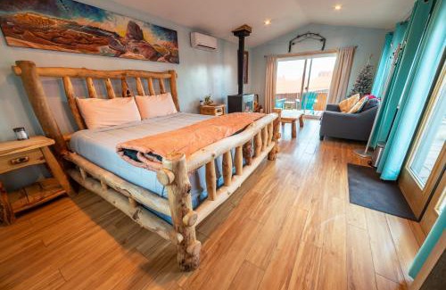 Monument Valley House | Charming Turquoise Cabin in Monument Valley