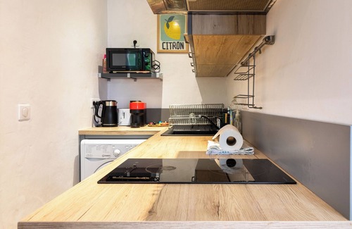 Bel-Air Nord Apartment | Charming & Vibrant 1BD Aparment, Picpus