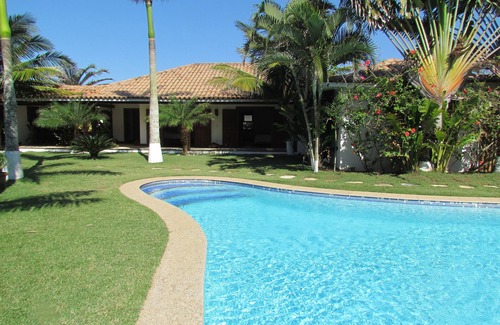 Praia Rasa House | Charming village by the sea located on the beach Rasa