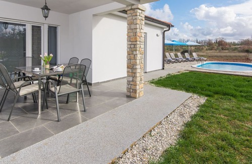 Porec Cottage | Charming Villa Frontera in Nova Vas with private Pool for 6 people