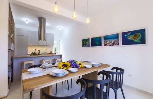 Bilice Villa | Charming Villa with Pool