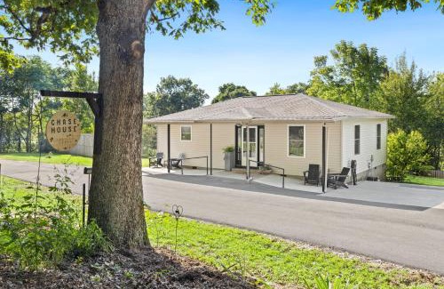Winslow House | Chase House at Low-Key Croft - Hot-tub - Firepit