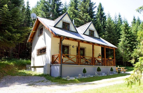 Smizany Ski Chalet | Chata Malý Sokol