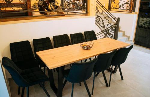 Perstejn House | Chata MYSLIVECKÁ - Lesní Údolí