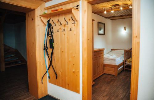 Tatranska Lomnica Ski Chalet | Chata Prekrásnô - Chaty Rozprávkovo