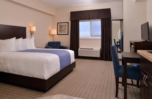 Kindersley Hotel | Chateau All Suites Hotel