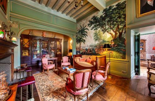 Mordelles Bed & Breakfast | Chateau de la Villedubois