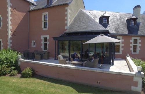 Continvoir Villa | Chateau de Vau Rozet